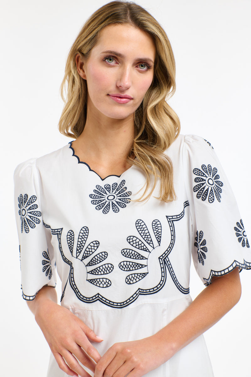 Boston Daisy Dress - White/Navy