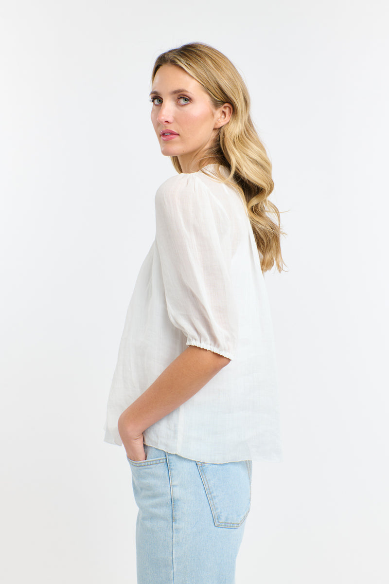 Ariel Pintuck Top - White