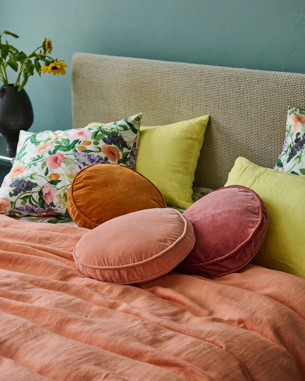 Peach Pie Velvet Pea Cushion