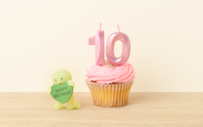 Smiski Happy Birthday