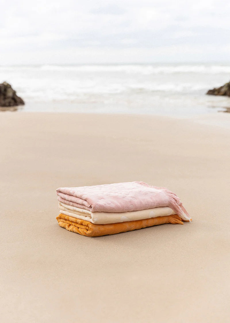 Blossom Beach Towel - Pink