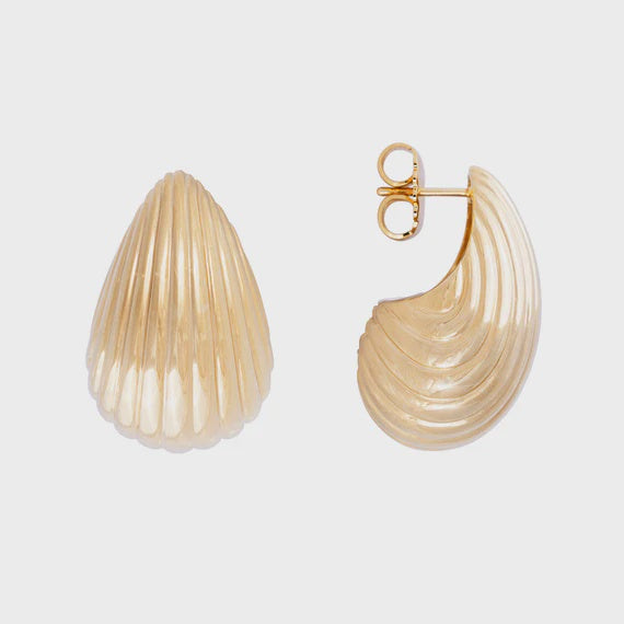 Shell Monaco Studs – The Woodsfolk