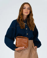 Linton Crossbody - Tan Pebble