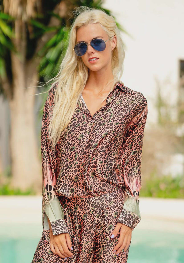 Blouse Into The Wild