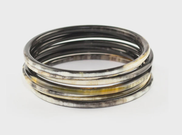 Sevens Black - Set of 7 Bangles